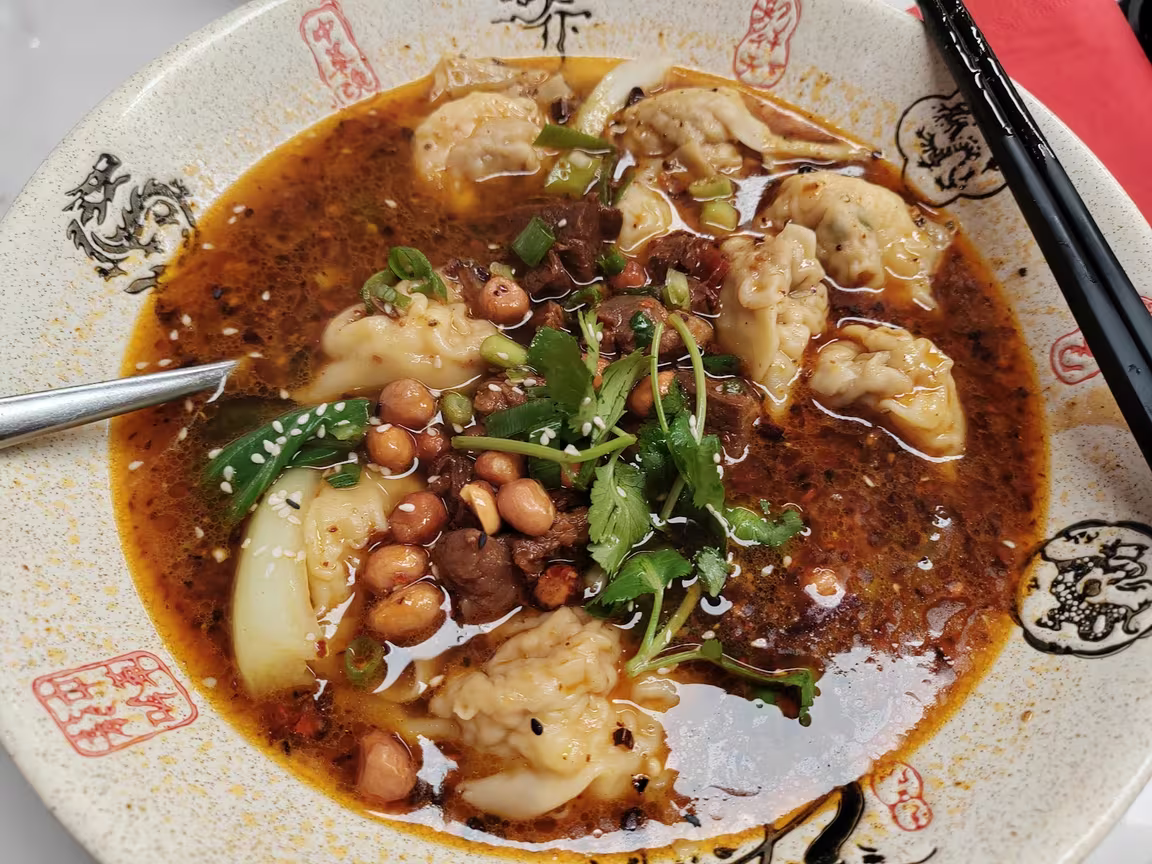 龙抄手总店 Ravioli du Sichuan&Provence - Image 2
