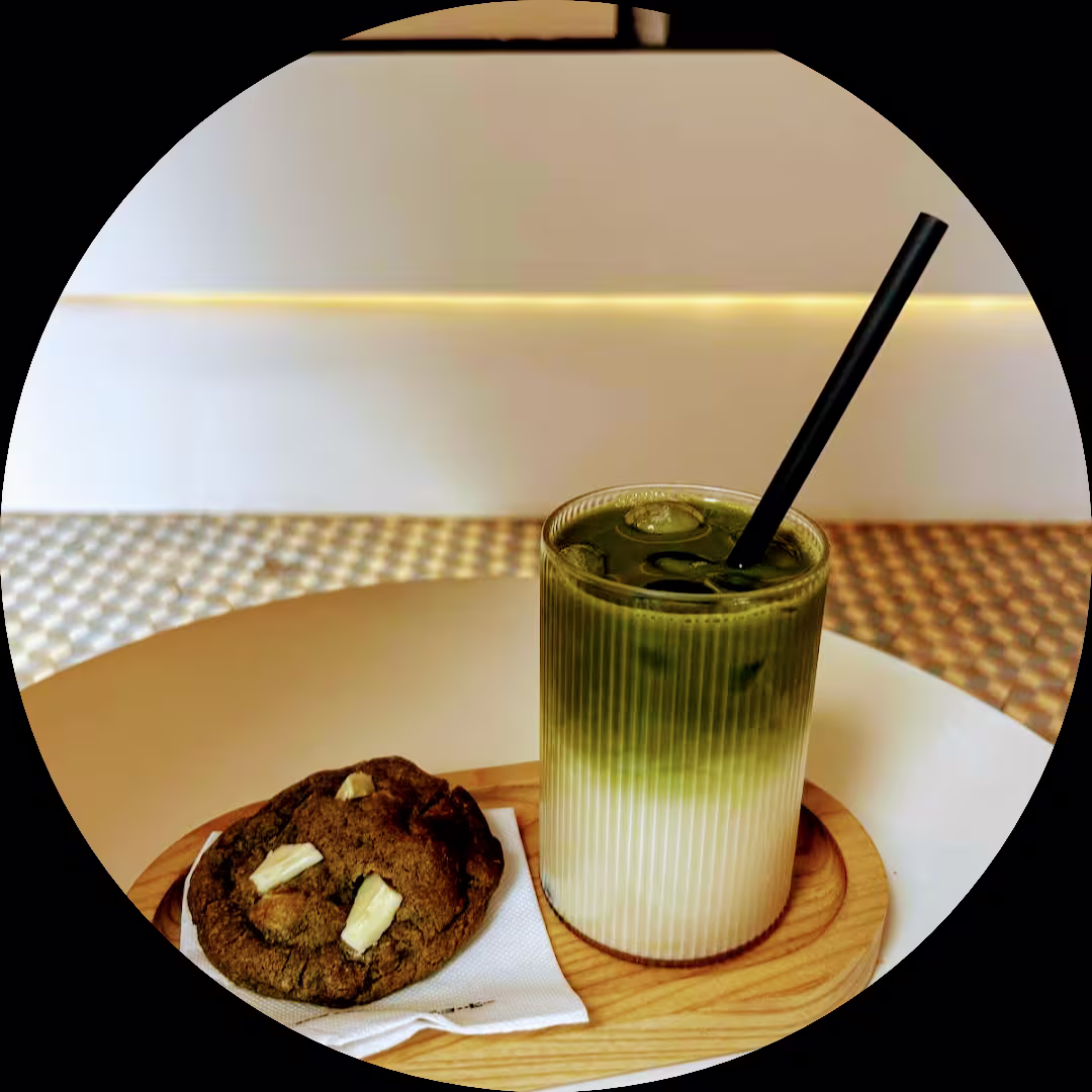 Restaurant 52 - Image 2