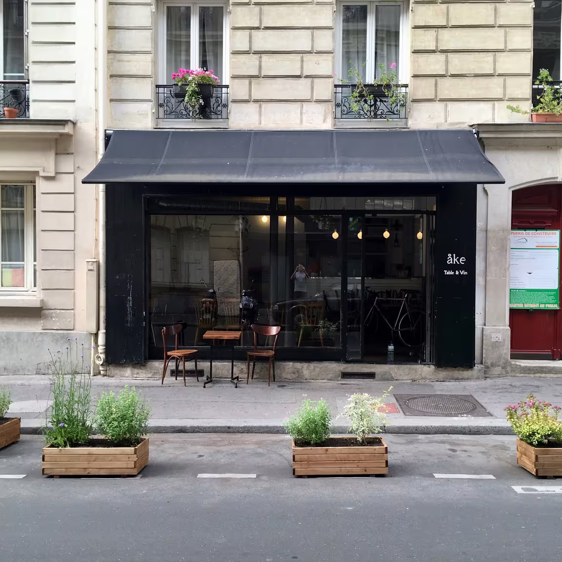 ÅKE - Table & Vin