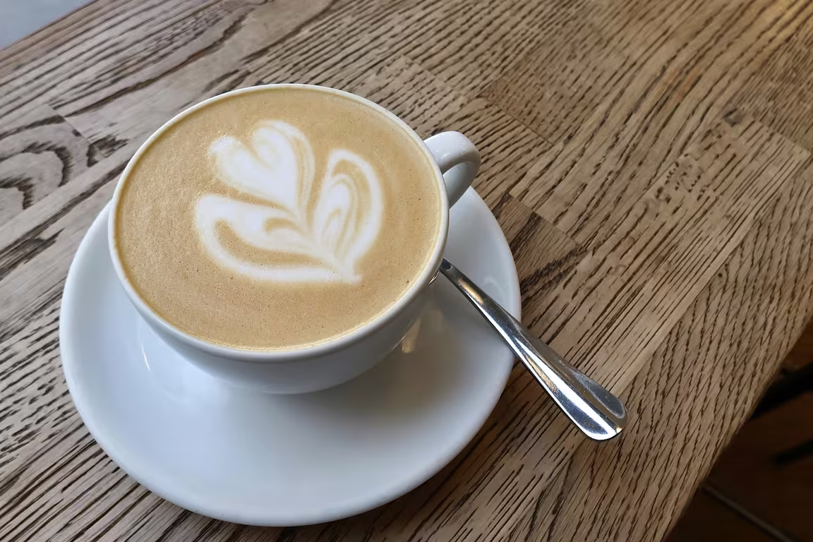 Hexagone Café - Image 3