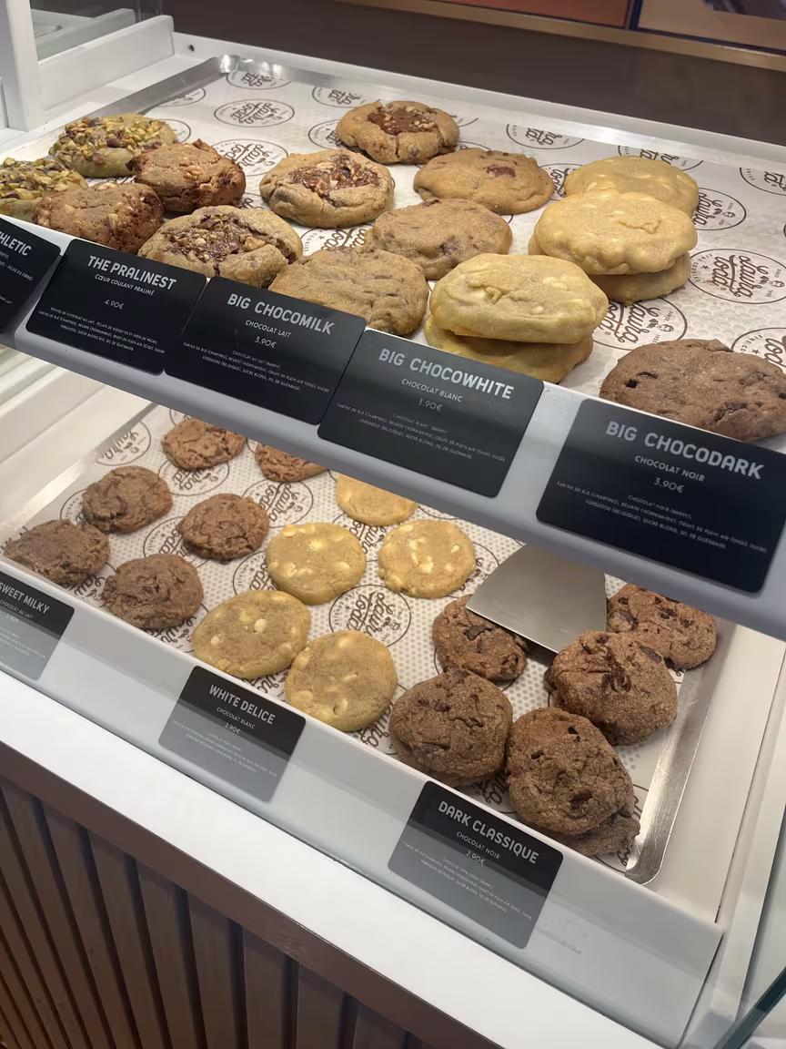 Laura Todd - Image 3