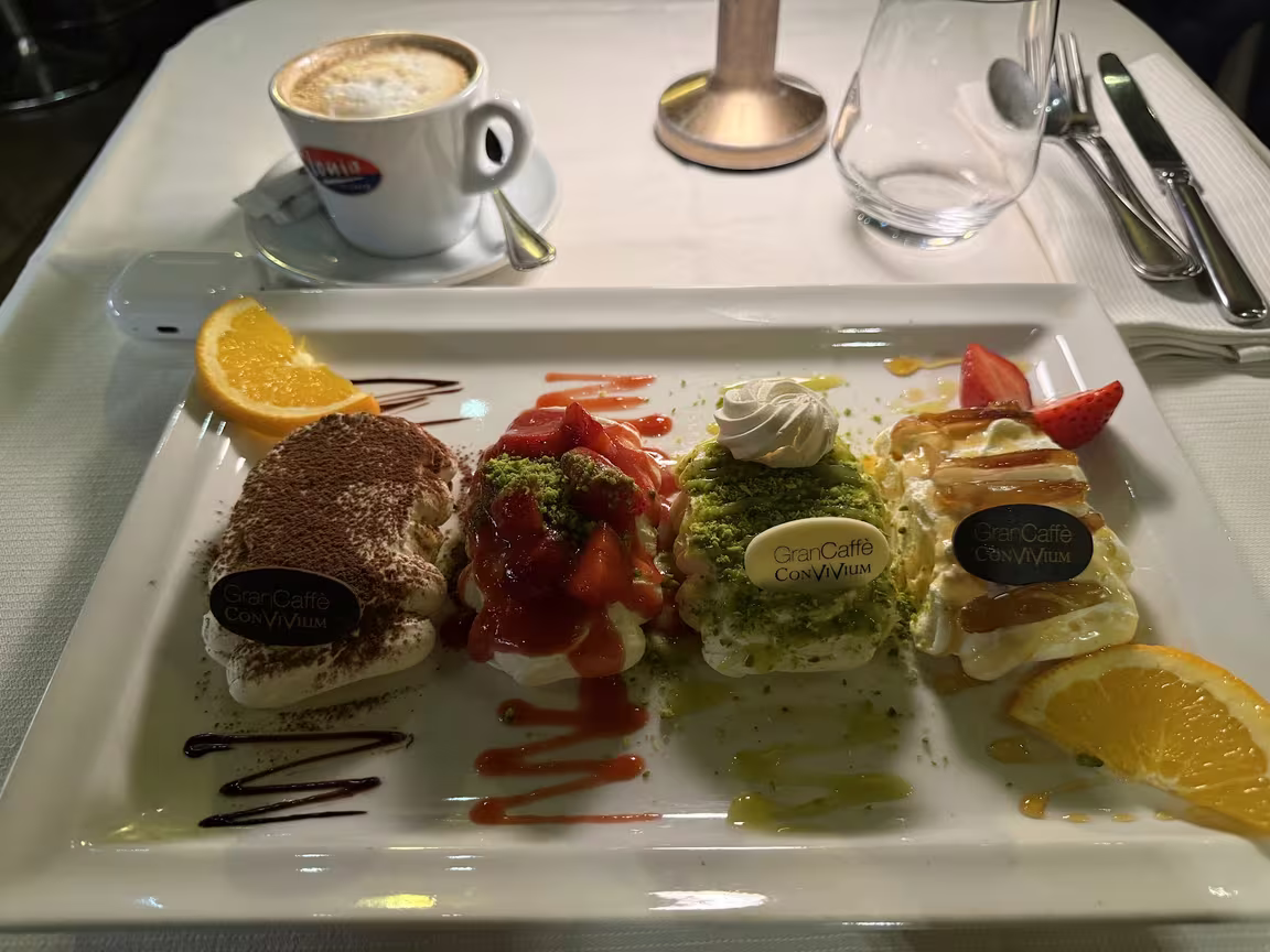 Gran Caffè Convivium - Image 3