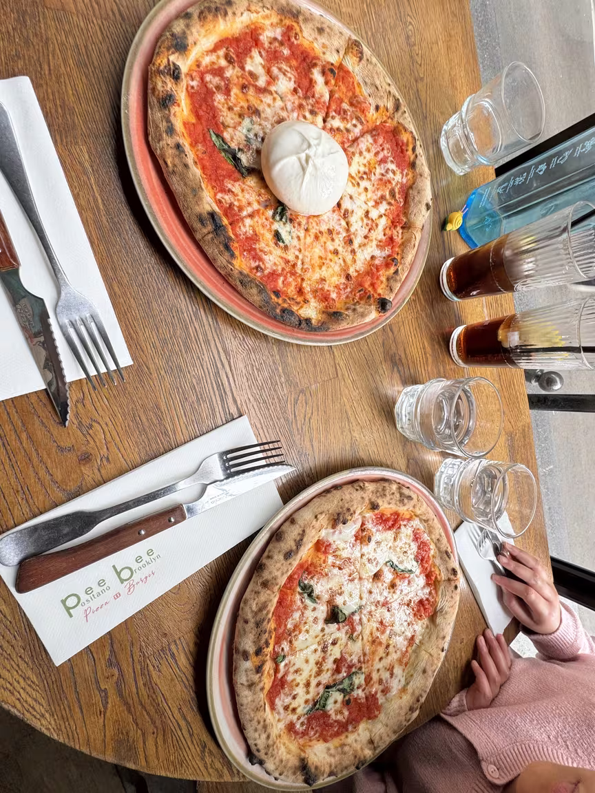 Pee And Bee - Image 3