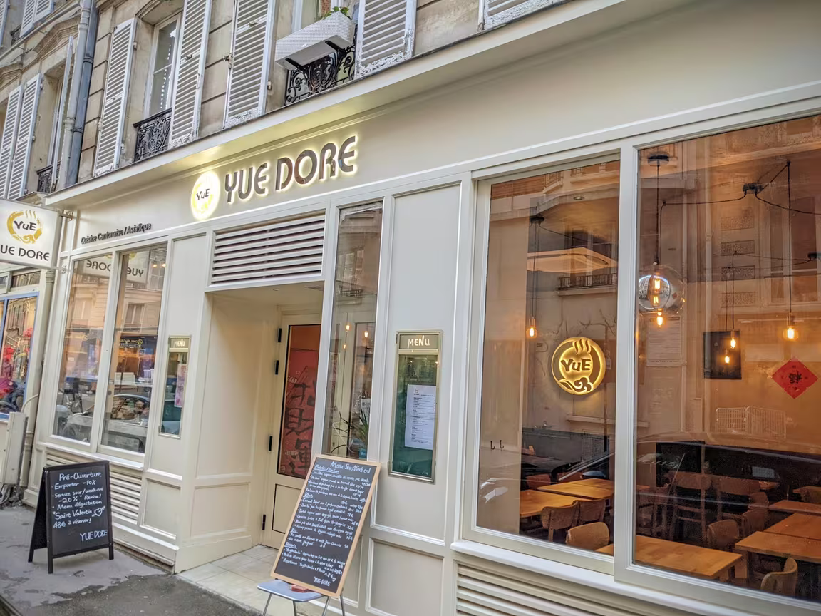 YUE DORE
