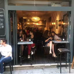 REDD Montorgueil bar à vins