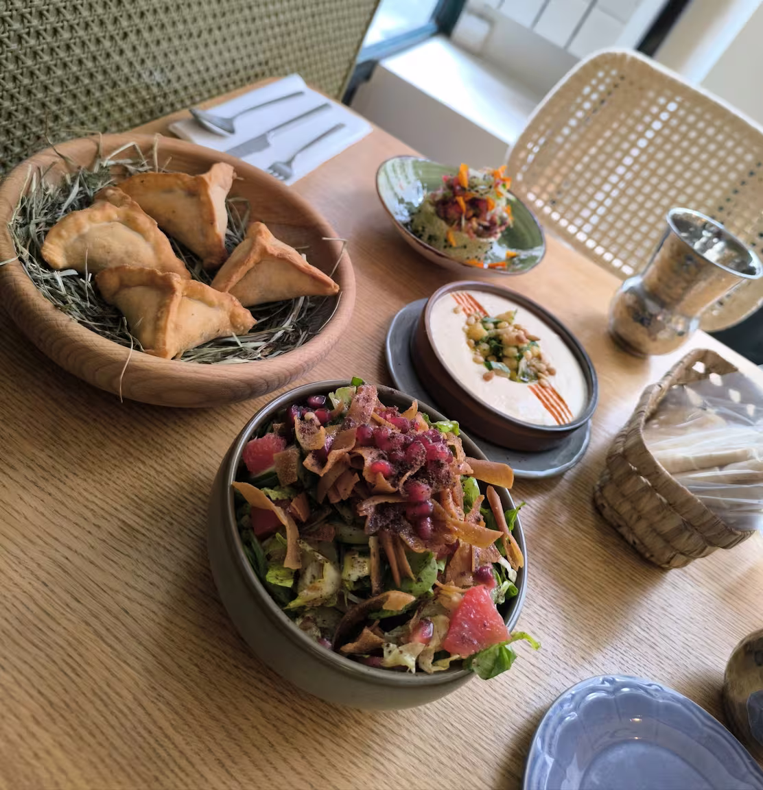 Qasti Green - Image 2