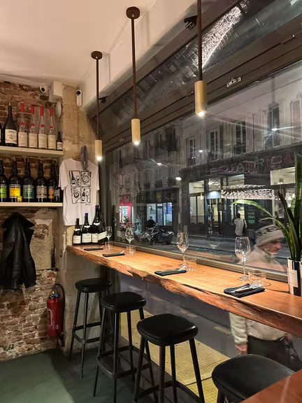 Pétard, Bar à vin - Image 3