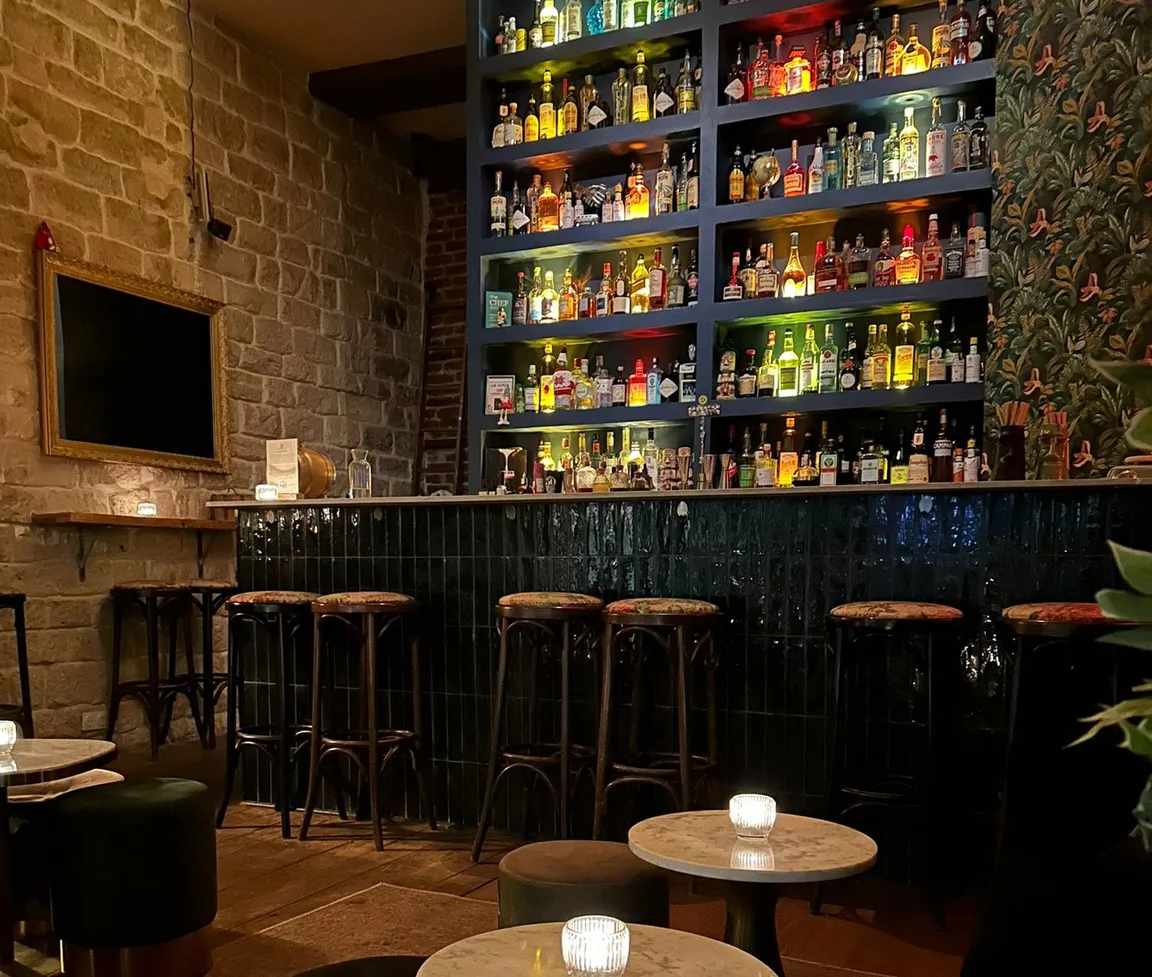 Stolen Moon Cocktail Bar