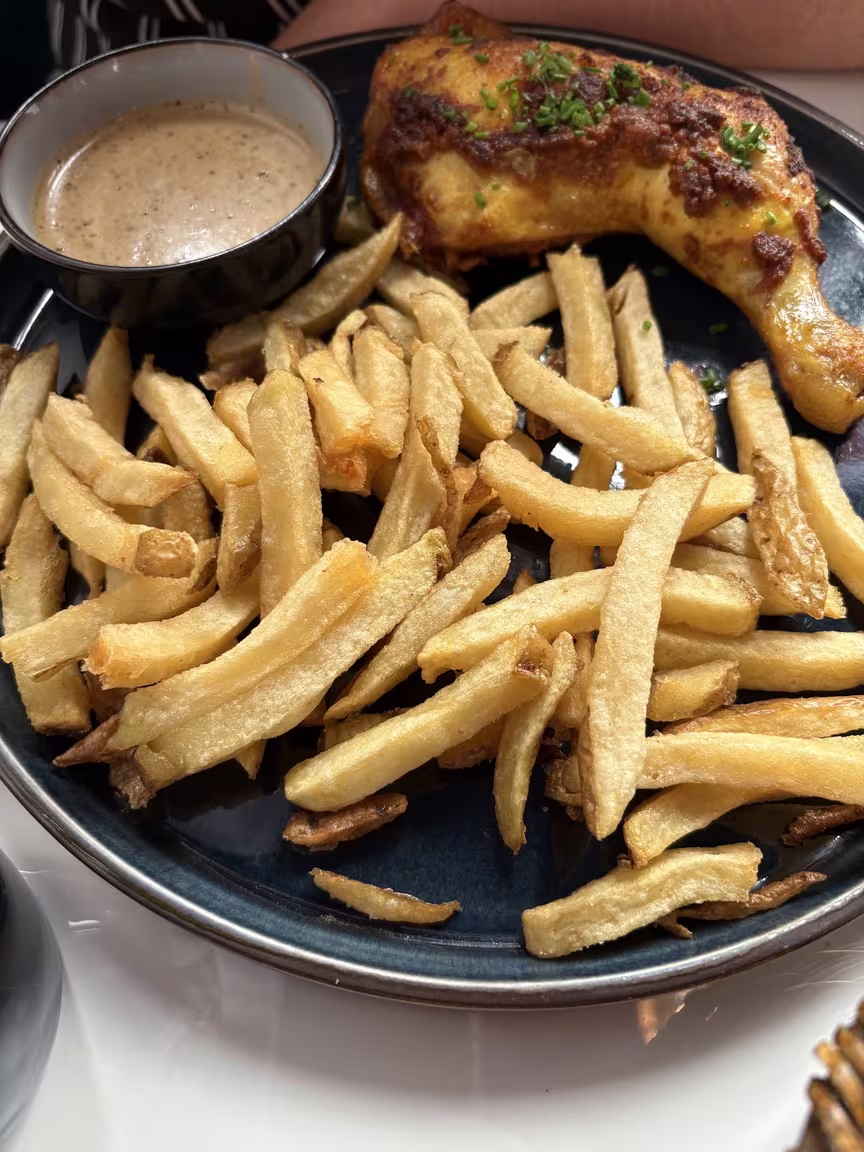 Chez Marguerite . Bouillon Parisien - Image 3