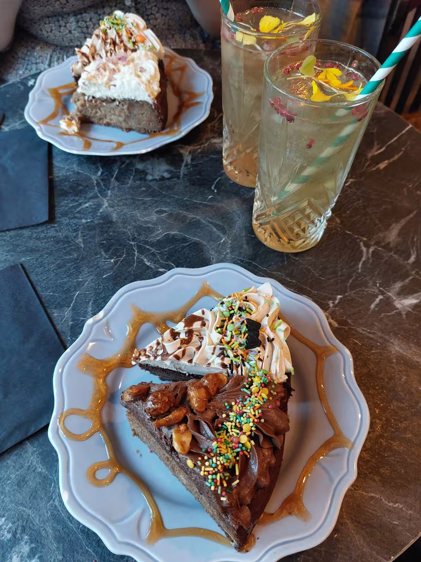 Café Contresort - Image 3