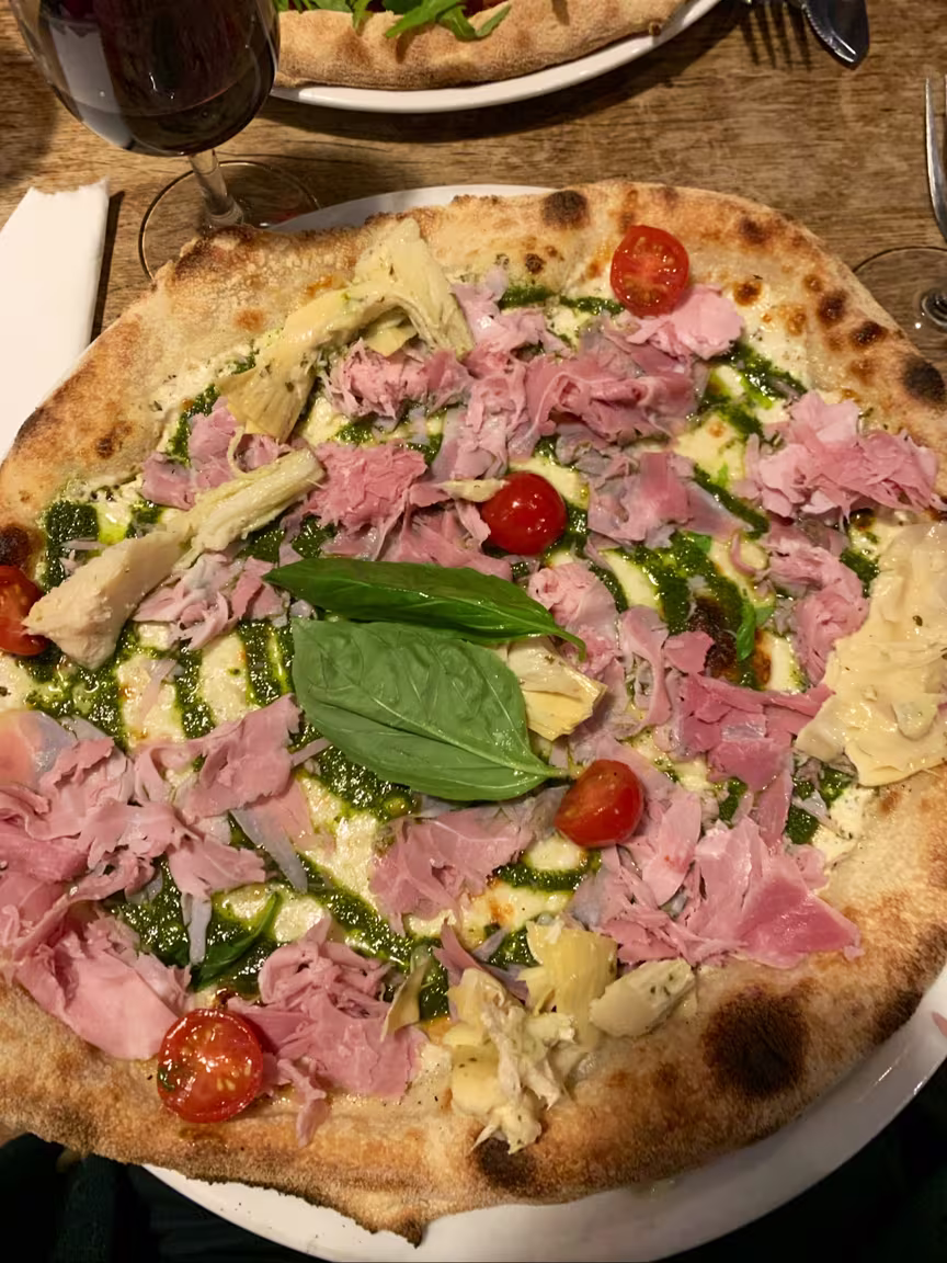 Jimmy 2 fois - Pizzeria Paris 18 - Image 3