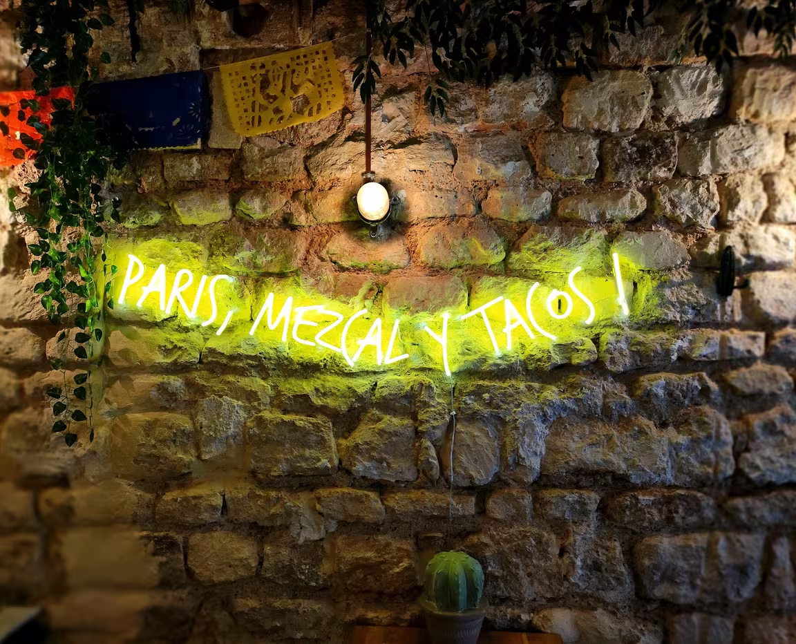 Los Güeros-Tacos in Paris from México - Image 3