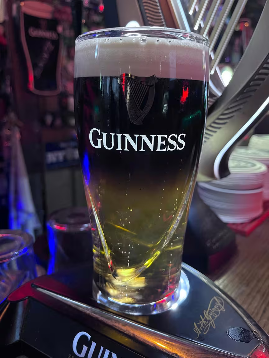 Ha'Penny Bridge Pub - Image 3