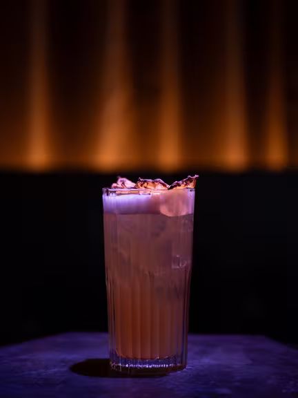 Maloot - HiFi Bar . Vinyls . Cocktails - Image 2