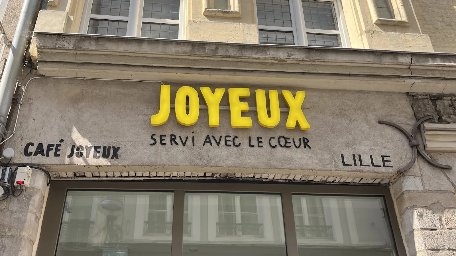 Les cafés lieux de vie de Lille : solidaires, associatifs et de quartier