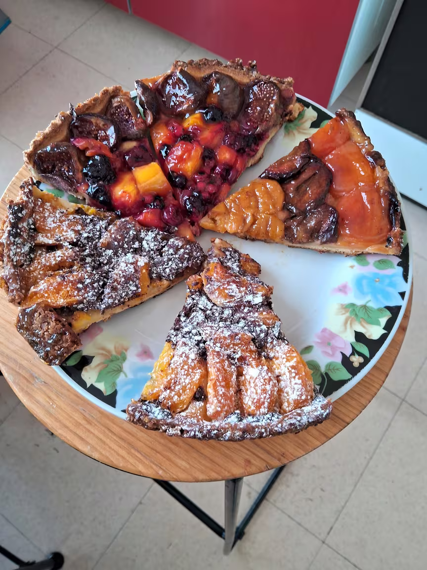 Les Petits Mitrons - Image 3