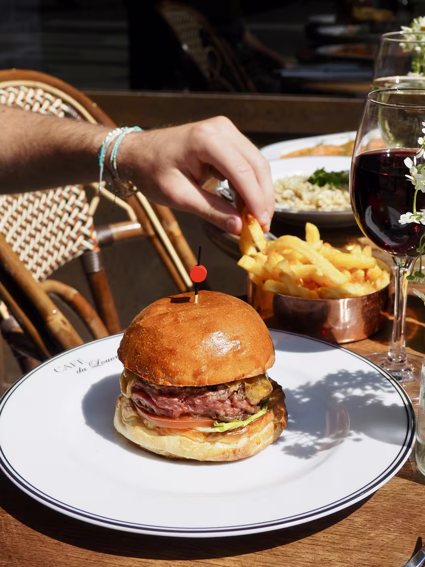 Café du Louvre - Image 3