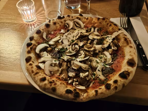 Louie Louie - Image 3