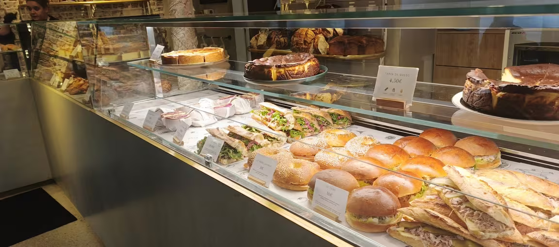 Leonie Bakery - Image 2