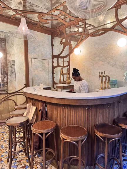 Bar Nouveau - Image 2