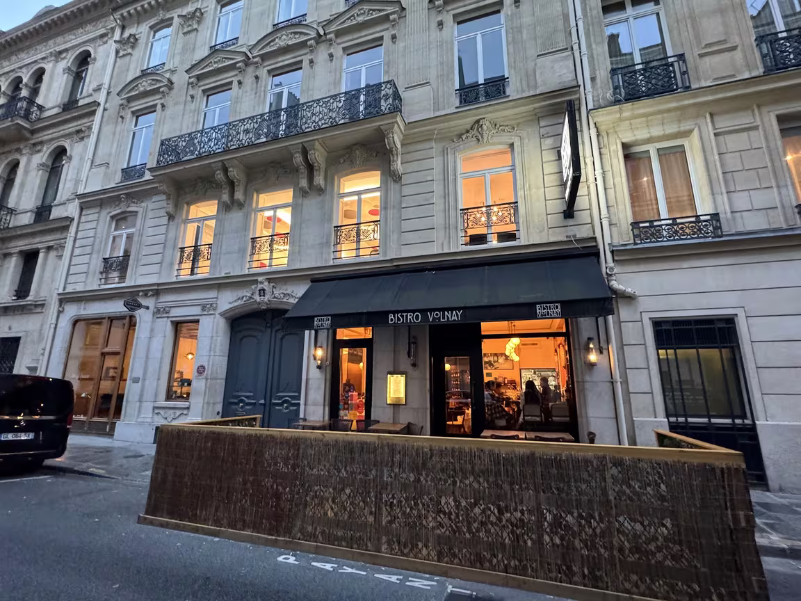 Bistro Volnay - Image 3