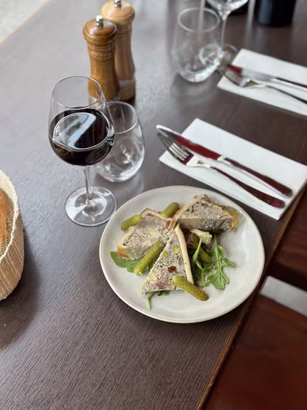 Touvabien Bistrot - Image 2