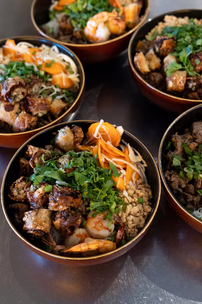 Le Petit Cambodge - Image 2