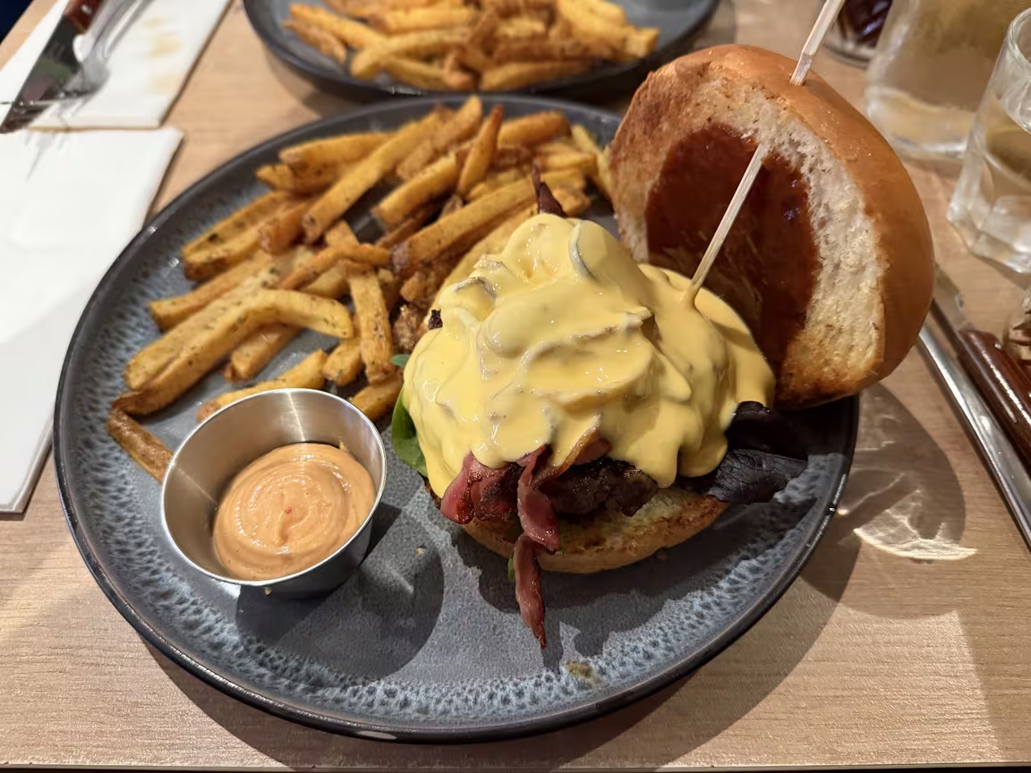 Les Frérots Burger, bistrot - Image 3