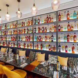 Giovanna - Le Clan des Mamma, Pizzas & Cocktails - Paris Batignolles