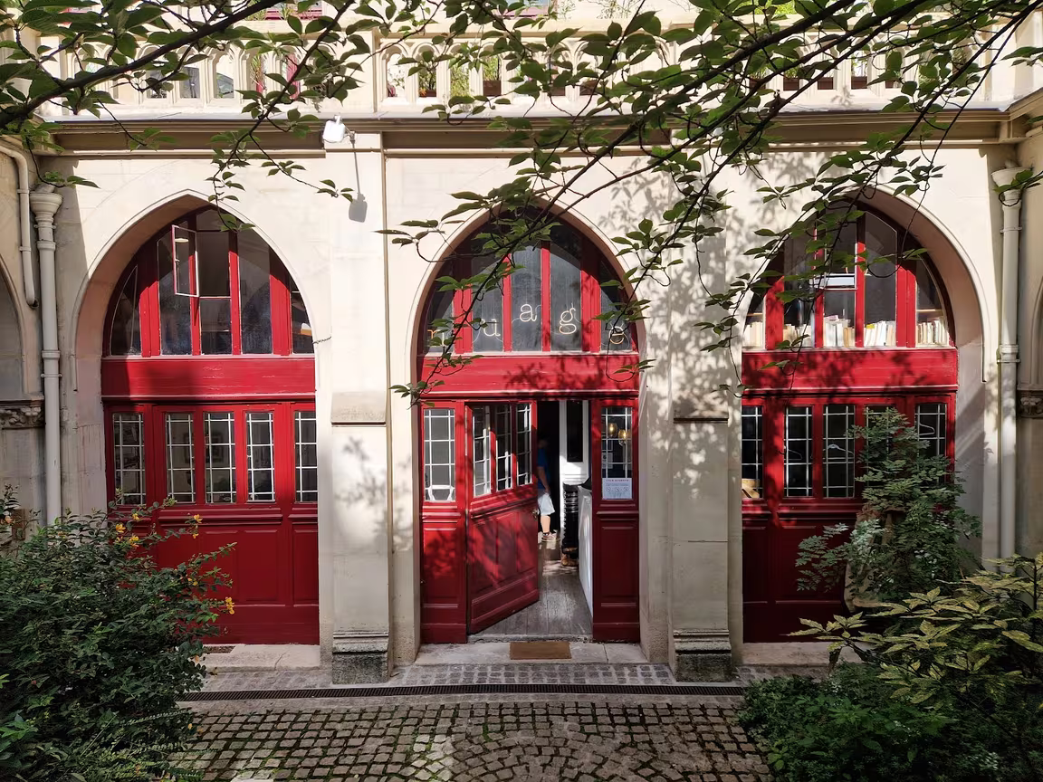 Nuage Café - Image 2