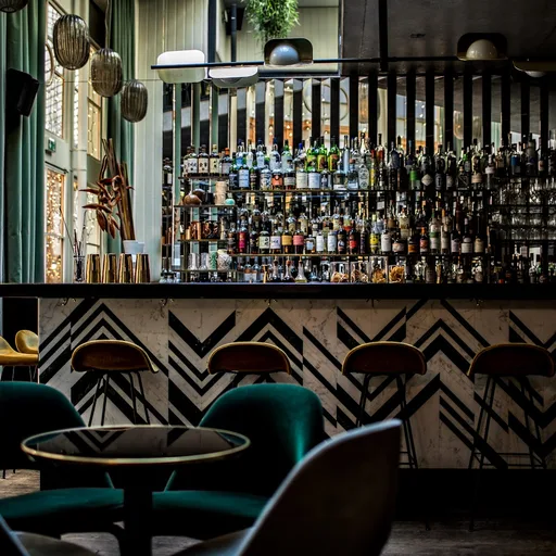 Best Cocktail Bars in Paris