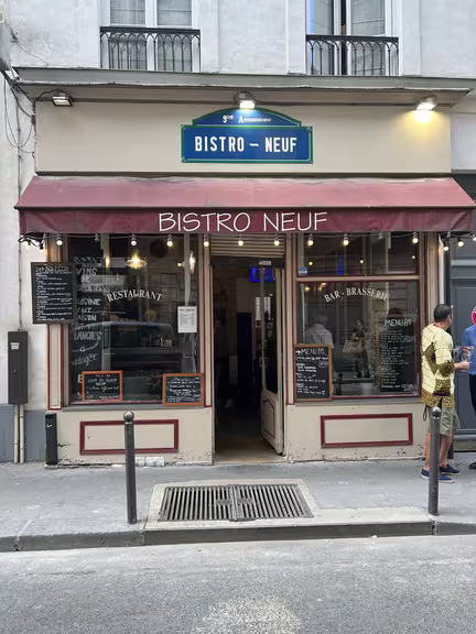Bistro Neuf - Image 3