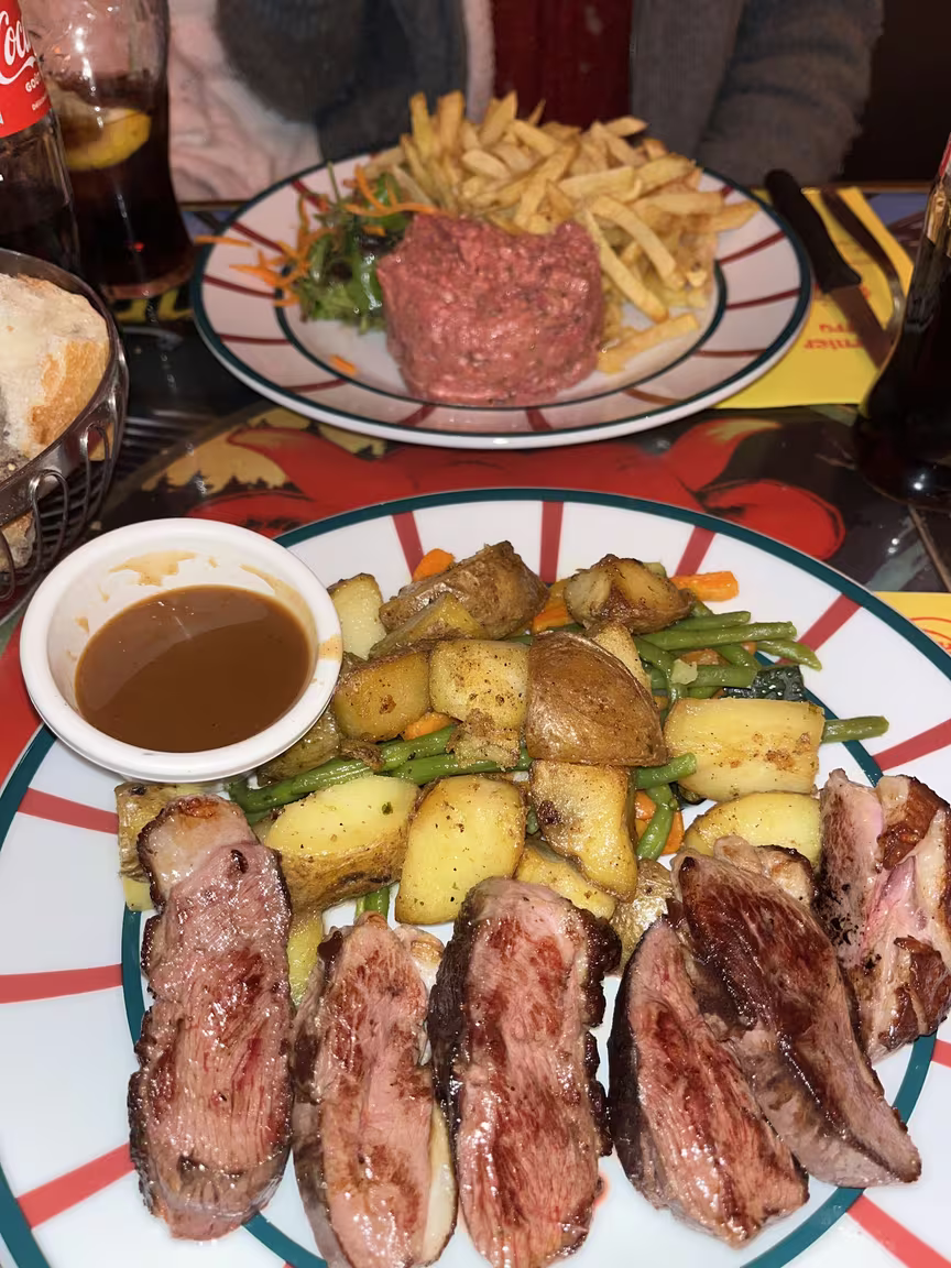 Au Dernier Métro - Image 3