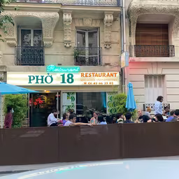Phó 18