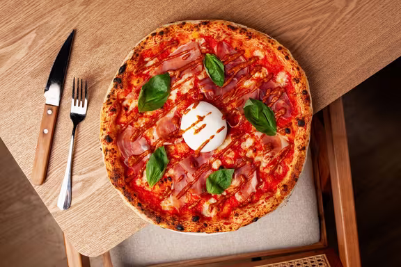 Pizza Cosy - Image 2