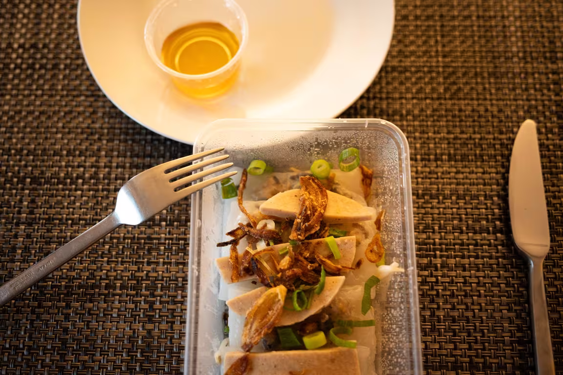 Lao Chaleune 亮亮 - Image 2