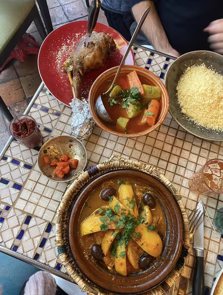 LE TAGINE RESTAURANT - Image 3