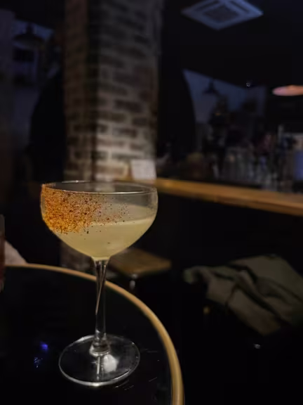 L'Ours Bar - Image 3