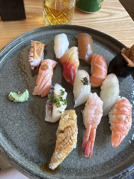 Le Bar à sushi Izumi - Image 5