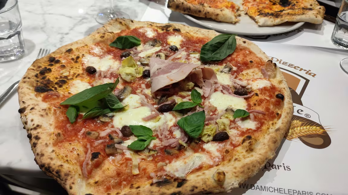 L'Antica Pizzeria Da Michele - Image 2