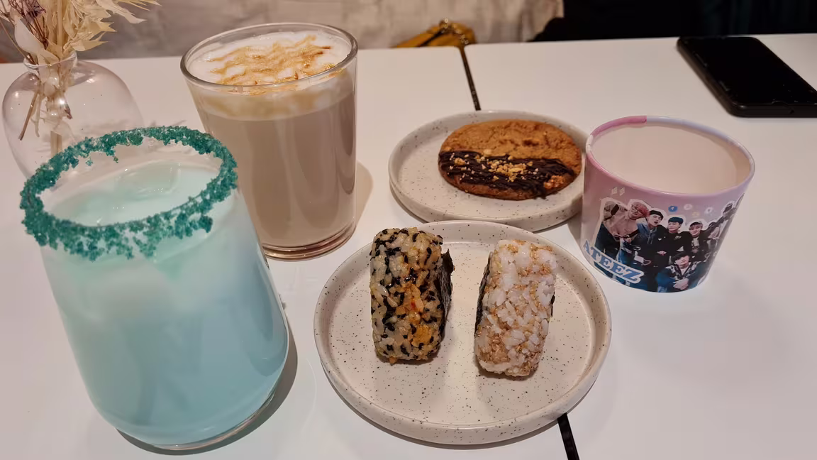 Kick Café - Image 2