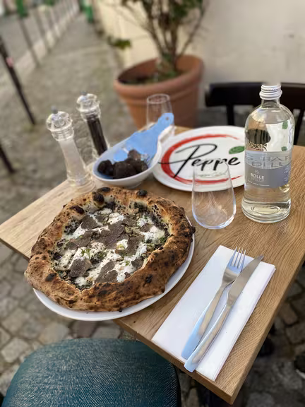 Peppe Pizzeria - Image 2