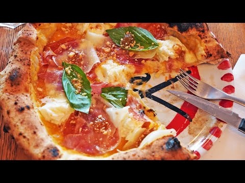 On goute la MEILLEURE PIZZA du MONDE (avec Dania)