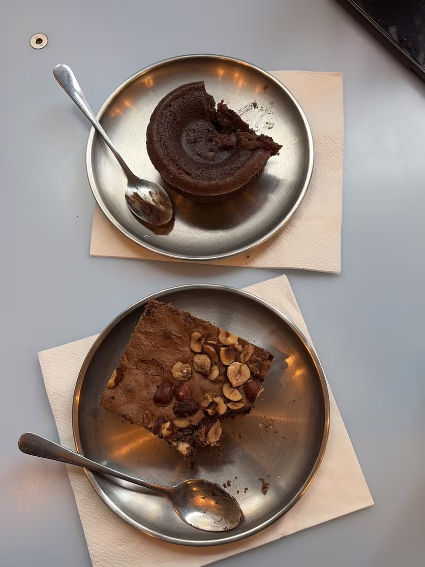 Blondie Coffee Shop - Image 3