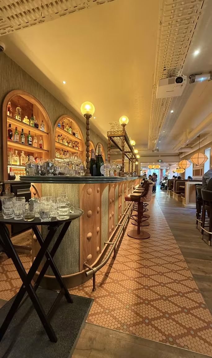 Amanie Paris - Image 2