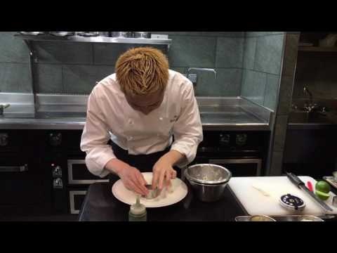 Taste of Paris -  Chair de Tourteau, caviar kristel et crème d'ortie par Kei Kobayashi