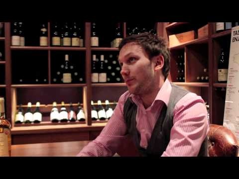 O Chateau un bar à vin unique au coeur de Paris