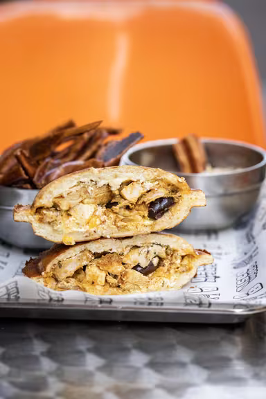 DISCO BURGERS - Image 2