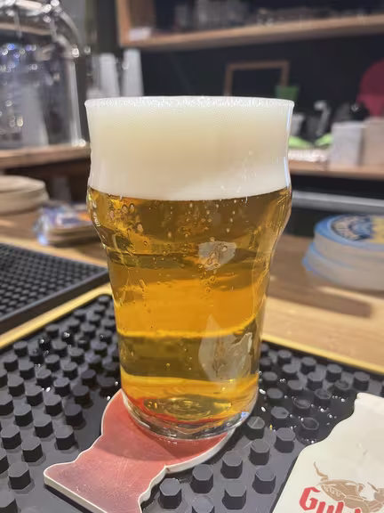 B148 - The Place to Beer - Image 2