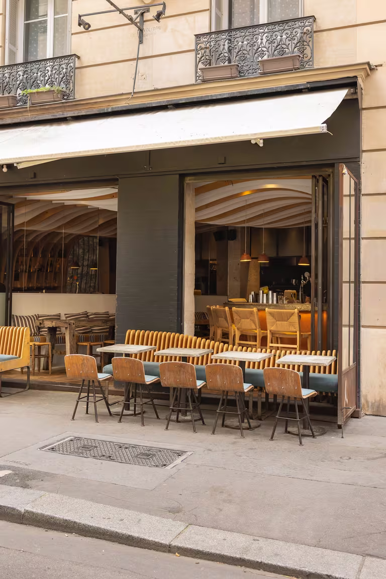 Gravity Bar - Image 2